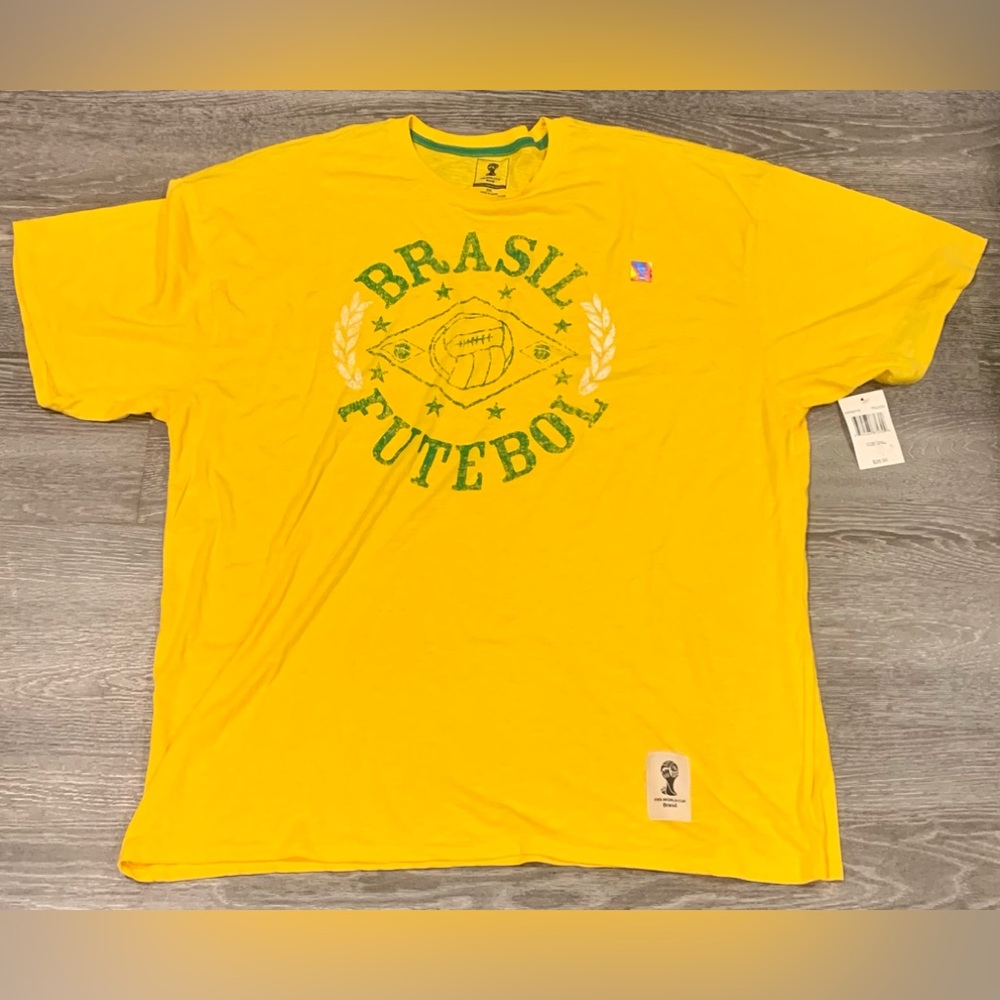 FIFA World Cup Authentic 🇧🇷 ( Brazil) Brasil Futebol T-Shirt - Size 2XL